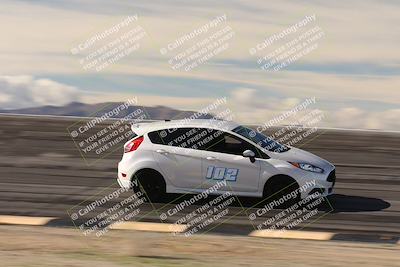 media/Jan-04-2026-SCCA SD (Sun) [[defc442887]]/4-Novice Group/Session 2 Bowl Speed Pans/